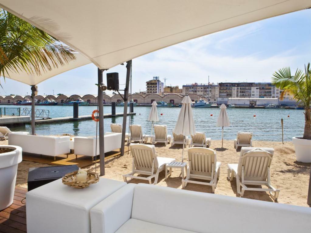 Apartamento Con Piscina Y Parking Gandía Exterior photo